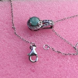 Silver and Emerald Pendant 18 Inch Chain